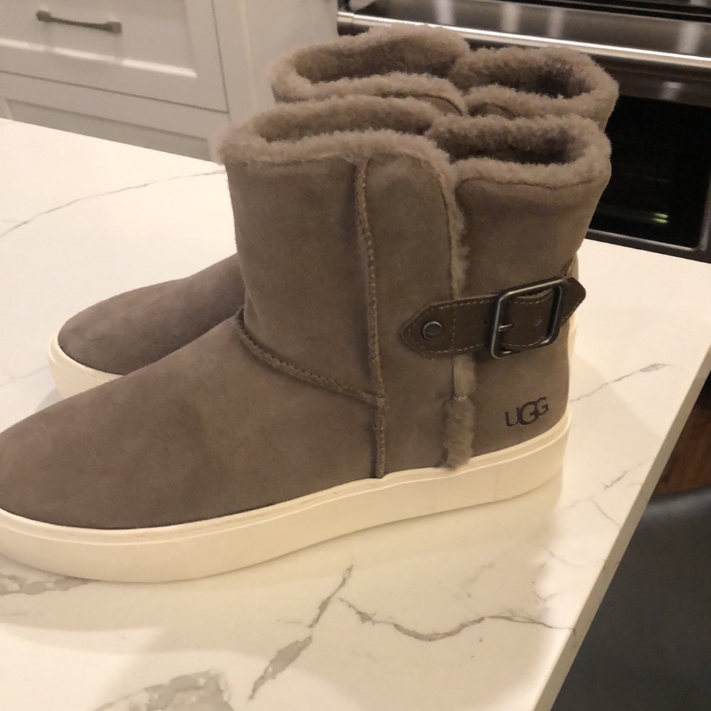 Ugg Alika Booties View 5